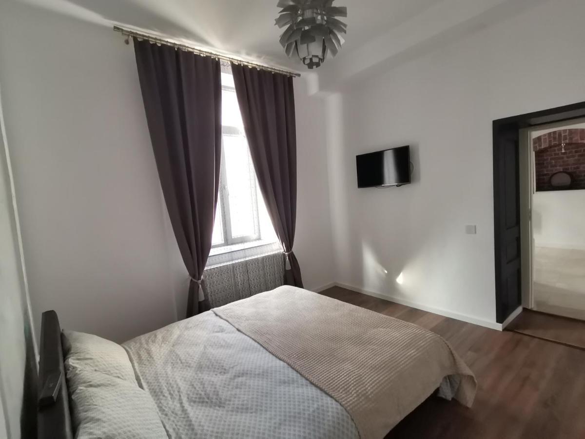 Ferienwohnung Casa J. Gusbeth Brașov Exterior foto