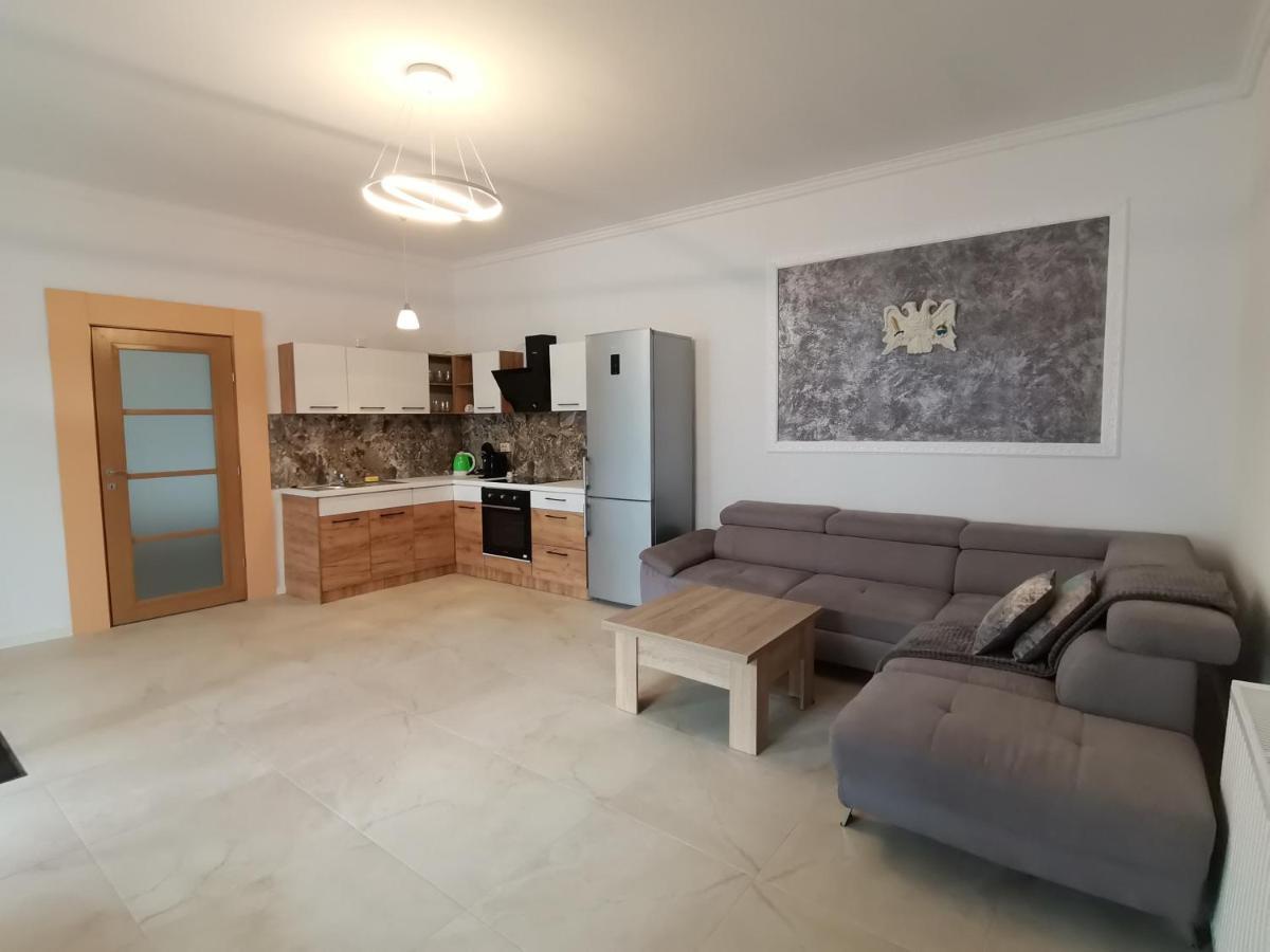 Ferienwohnung Casa J. Gusbeth Brașov Exterior foto